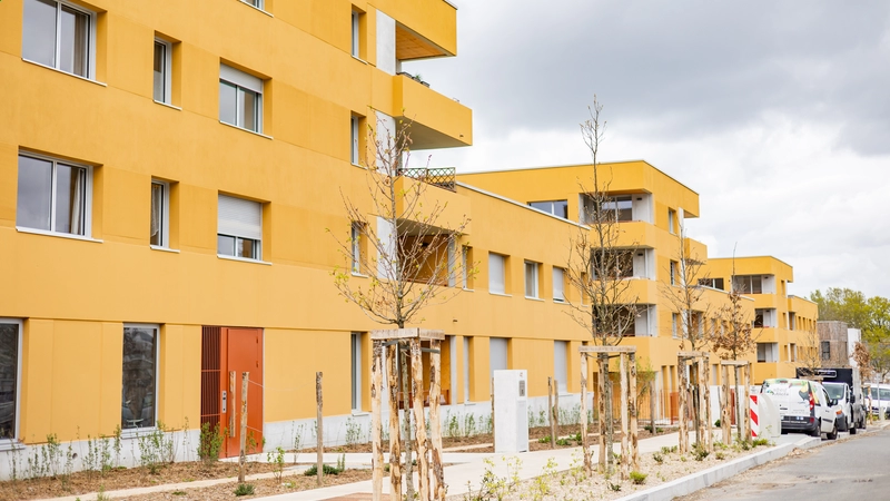 Le groupe CIF inaugure un deuxième programme baptisé La flânerie des chênes. Les trois bâtiments, livrés entre septembre et décembre 2022, comprennent 56 logements du T2 au T5. © Garance Wester/Nantes Métropole.